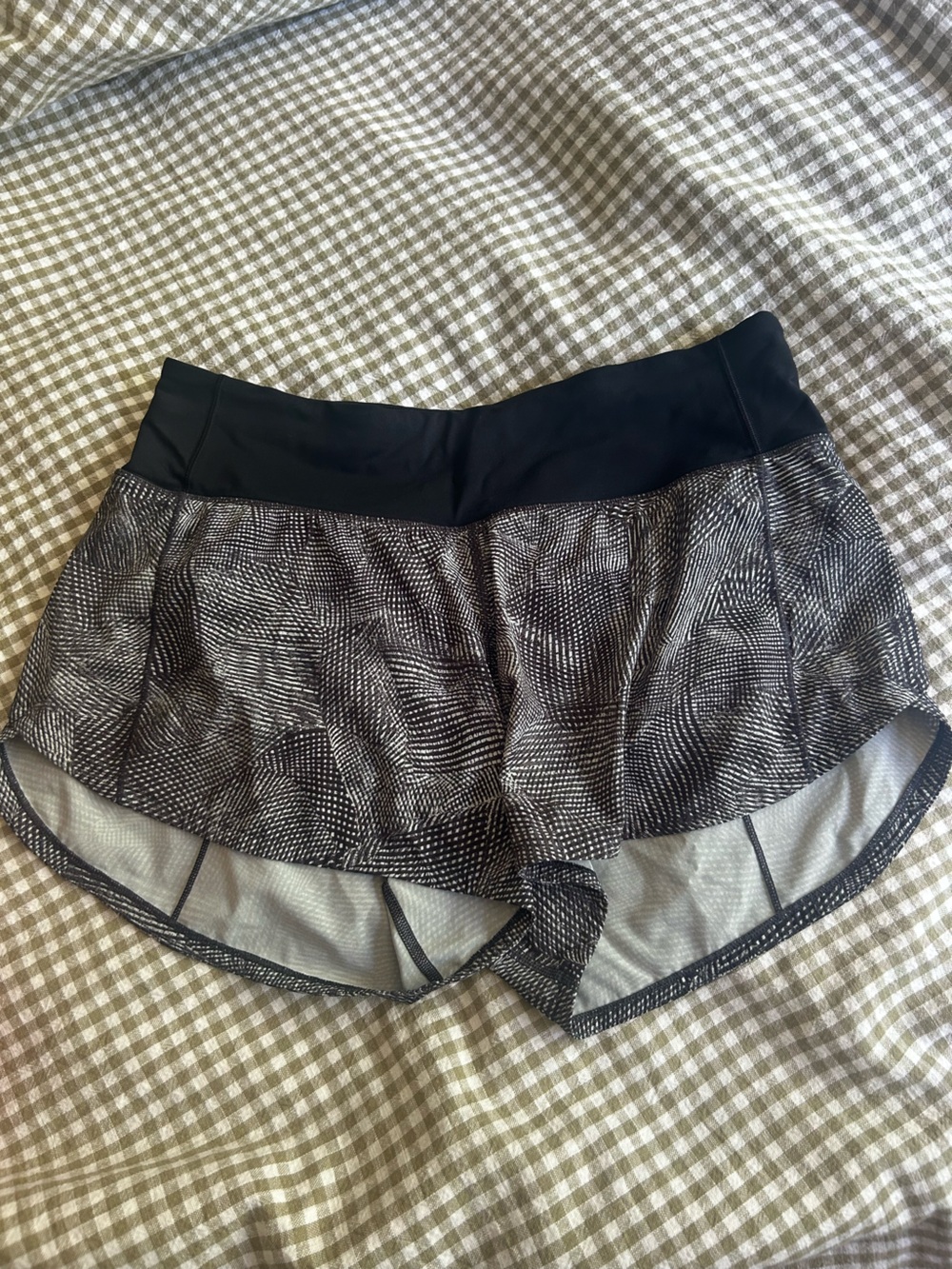 Lululemon speed up short